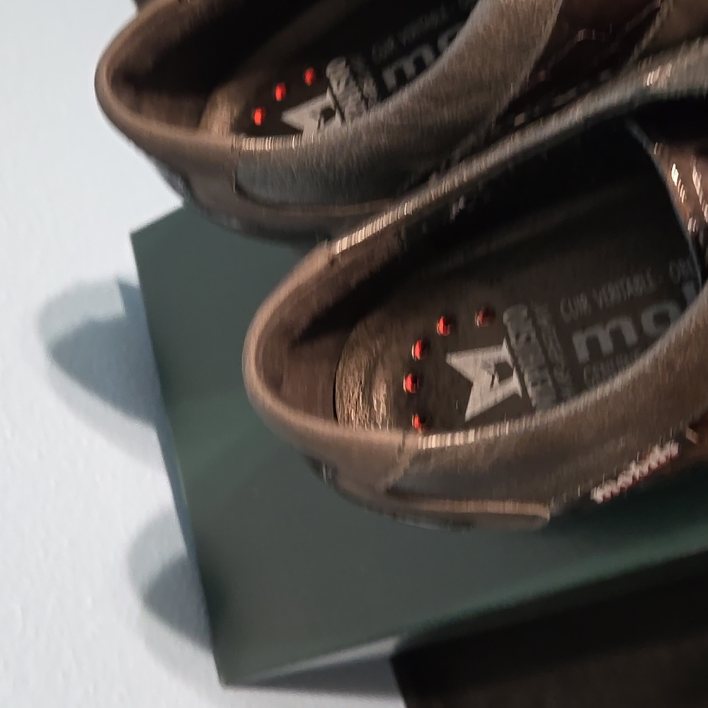 Mephisto Josefina shoes, 7.5 - Picture 3 of 6